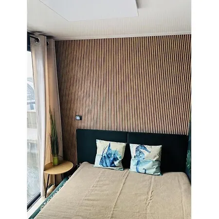 Premium Houseboat Blue Lagoon * Lubeck